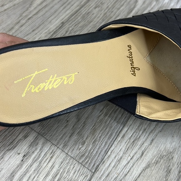 🍁2/$25 🍁Trotters Corsa Woven Sandal - Picture 9 of 15